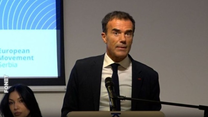 Spremni za debatu sa Vučićem